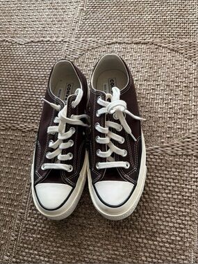 Converse Kids Low-Top Canvas Sneakers in Brown with White Accents